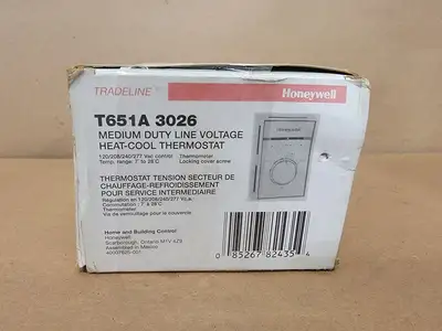 NEW HONEYWELL T651A 3026