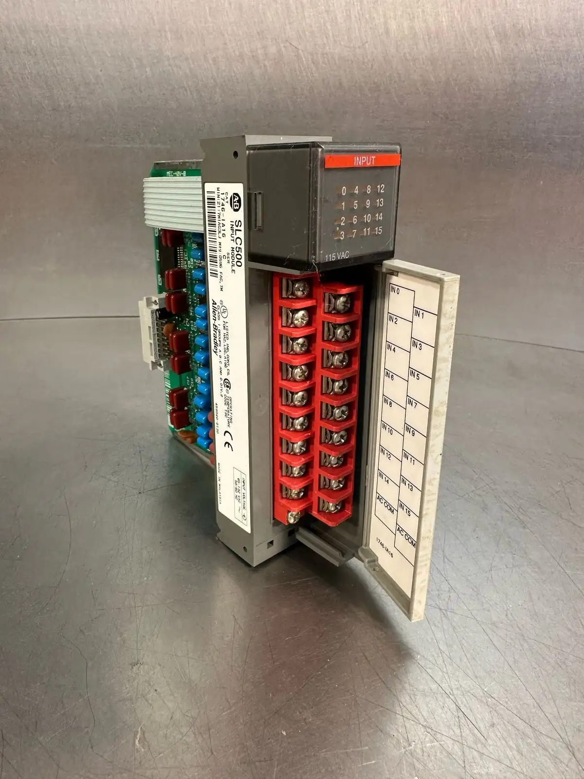 Allen Bradley 1746-IA16, Series C, SLC 500 Input Module (7.4.4)