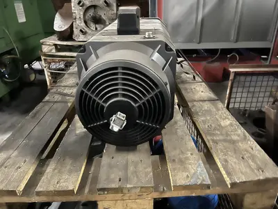 USED REXROTH MAD160C-0200-SA-S2-AH0-05-V1 INDUCTION MOTOR