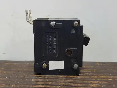 USED CUTLER-HAMMER BA215