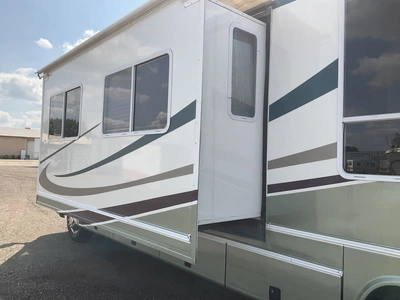 Used 2001 INTRUDER 349 INTRUDER Campers, Caravans, Motorhomes Michigan US | Miedema Asset Management Group #1337357