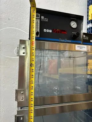 TERRA UNIVERSAL WAFER BOX DESICCATOR FOR 200MM WAFERS 9130-25A