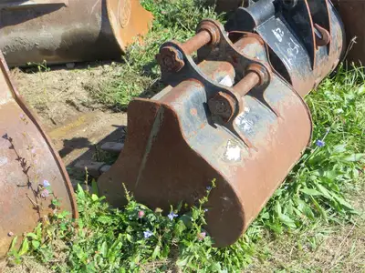 Used CATERPILLAR 2522600 Multipurpose Buckets New York US | Abele Tractor #1343080