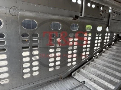 Used 2023 WILSON _UNKNOWN_ Livestock Trailers Illinois US | T&S Trailer Pool #1509472