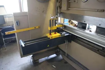 Used 1998 CINCINNATI CBII 90-350 Press Brakes Michigan US | RAB Industries, Inc. #184322