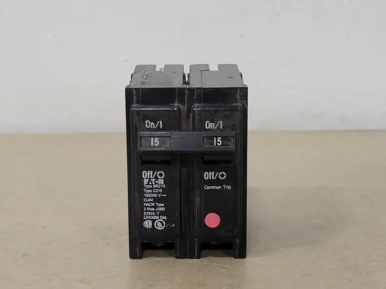 Used EATON BR215 Switchgears British Columbia CA | Lenmark #239301