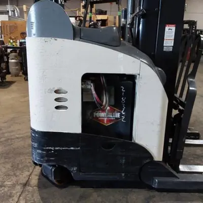 USED 2016 CROWN RR5725-45