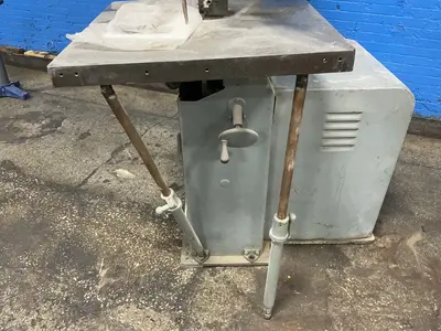 Used DOALL V 26 Vertical Band Saws Ohio US | HGR 24 #1333773