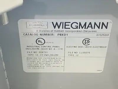 New | in-Stock Wiegmann 1-Hole Pushbutton Enclosure 30mm 4" x 4" x 5" Electrical Boxes Michigan US | Maverick Industrial Sales #1402092