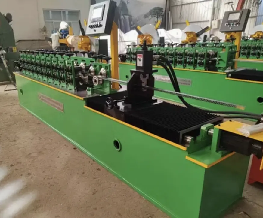 Light Gauge Roll Forming Machine in Canada