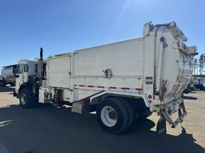 Used 2018 PETERBILT PB520 LABRIE Garbage trucks Minnesota US | Carco Truck & Equipment #1514223