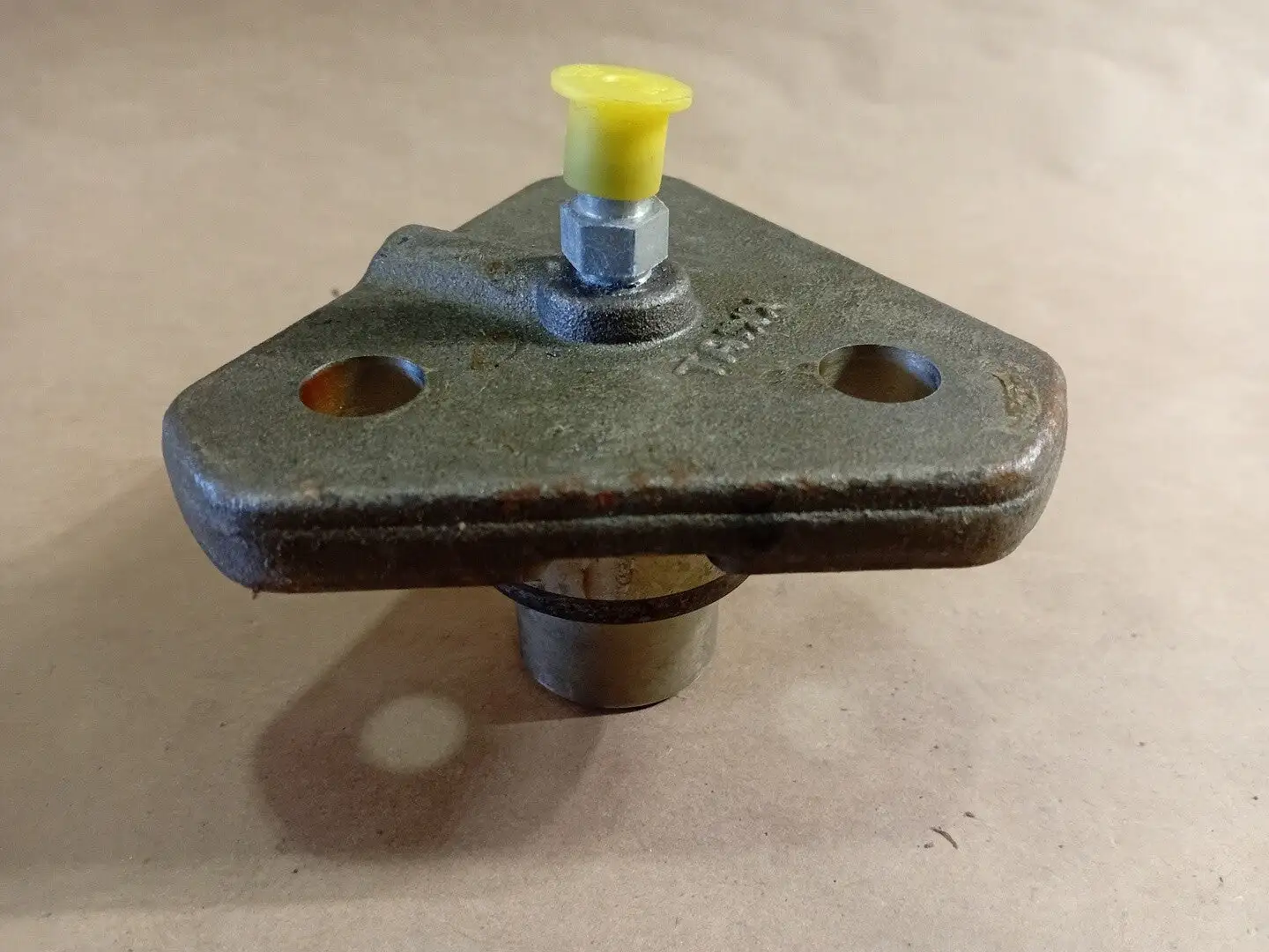 Pivot Pin, 9968023