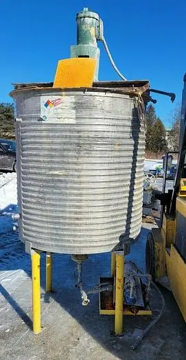 Used BRIGHTON 275 GALLON SST JACKED TANK Chemical & Process Equipment Wisconsin US | Lemke Machinery Sales #309754