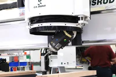C.R. ONSRUD 98C 5-Axis CNC Router | Tornquist Machinery Company (6)