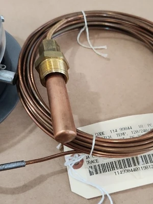 NEW Dwyer DS-7238-153-5