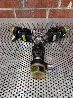 USED 3 ITT ADVANTAGE 4 WAY STAINLESS STEEL DIAPHRAGM VALVES W/ VALVE POSITIONER