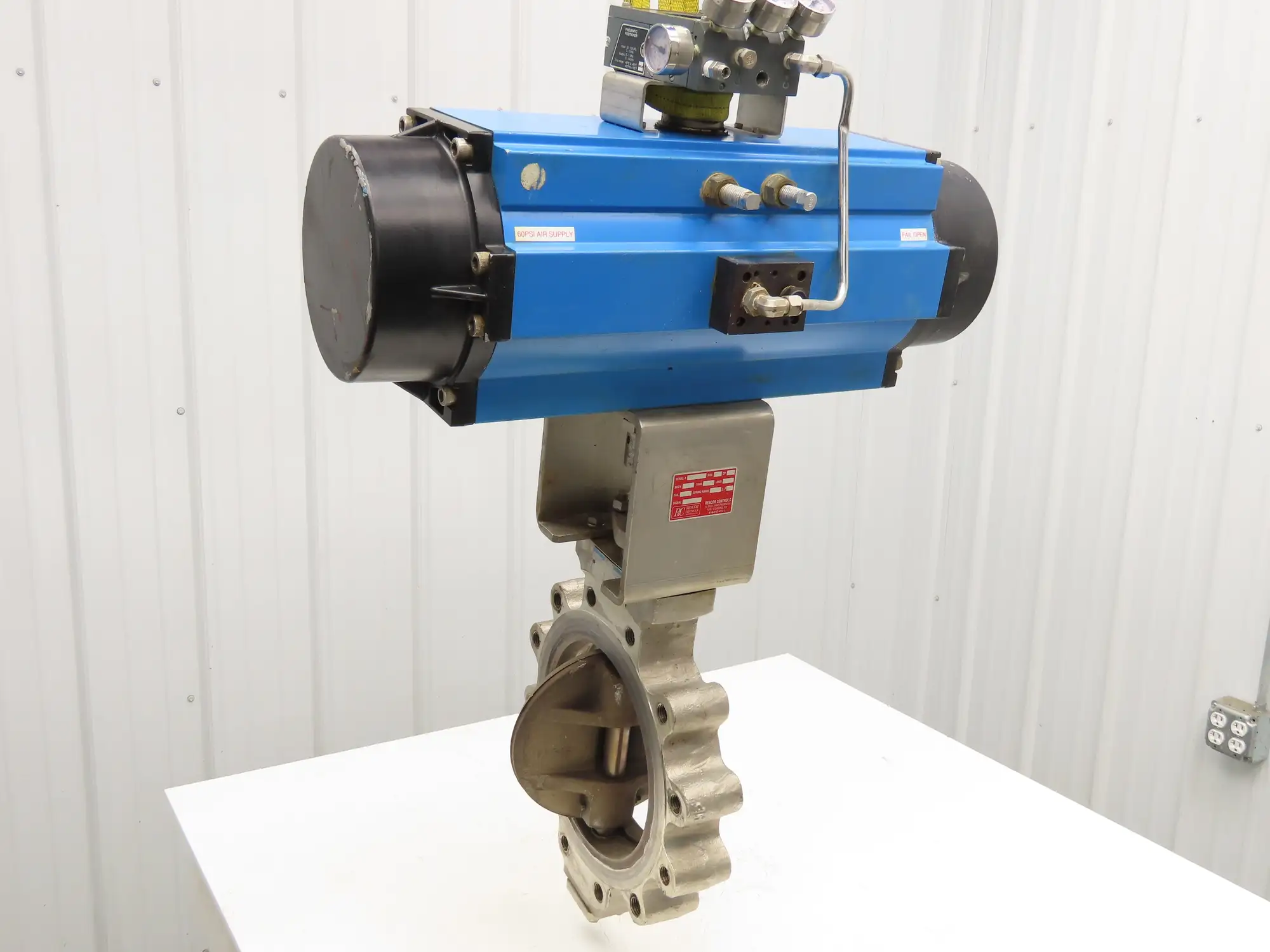 Velan L16-0CP13-DCJA Torqseal 10" Stainless Lug Butterfly Valve w/Rotex Actuator