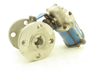 Jamesbury 1-1/2" 530S 31 3600TT 316SS Ball Valve & Pneumatic Actuator ST50E