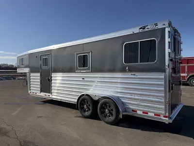 New | in-Stock 2025 4 STAR HORSE TRAILER Livestock Trailers Minnesota US | Carco Truck & Equipment #1513893