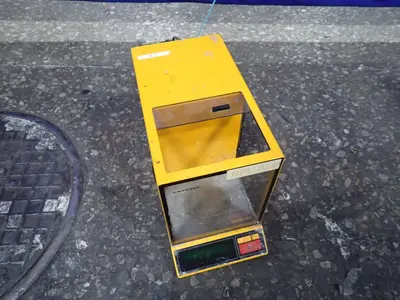 USED SARTORIUS 1702