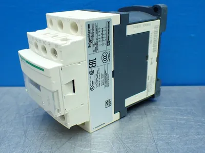 NEW SCHNEIDER ELECTRIC LAD4TBDL