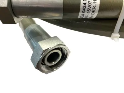 Used PARKER 2380F-16V07 Hoses | Maverick Industrial Sales #1108413