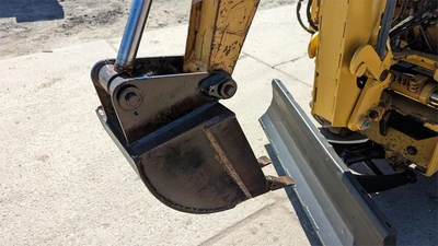 USED 2004 VERMEER RT450