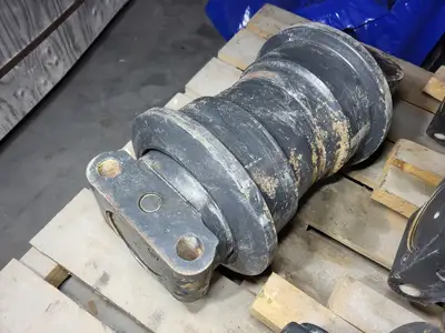 NEW KOMATSU 21M-30-00101