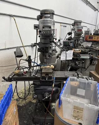 1993 BRIDGEPORT SERIES I MILLERS, VERTICAL | Machinery Network (1)