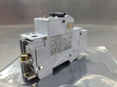 Mitsubishi Electric NF50-SMU 6A Breaker w/AX-05SMU Module. 4E-8