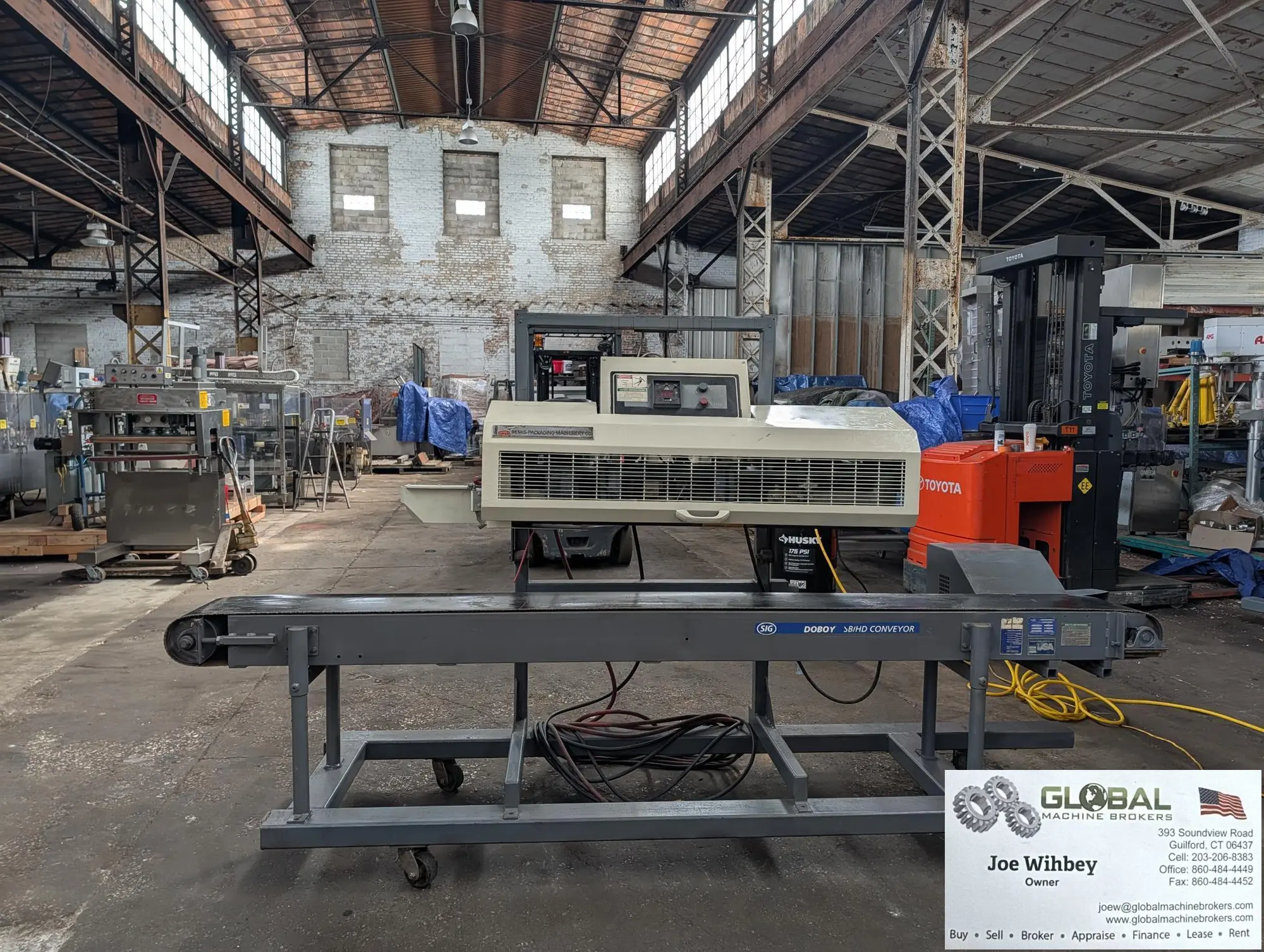 Thiele 4600 Pinch Bag Sealer Left to Right Feed WIth DoBoy Conveyor