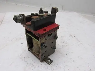 Prestolite Electric JAA4011A 24V Relay Contactor From a Raymond 019-E6OL Lift
