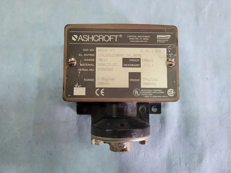 Used ASHCROFT B432B XFS Switchgears British Columbia CA | Lenmark #243257