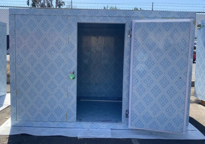 171-0066 6’ x 10’ Walk In Cooler Box with Floor