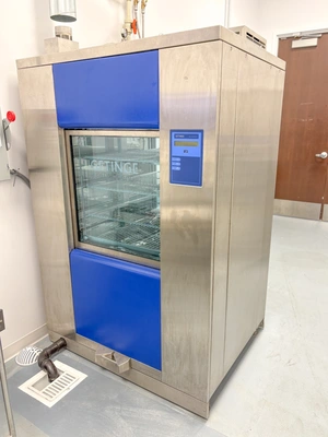 2010 GETINGE 88-series Washers | Elevation Machine (3)