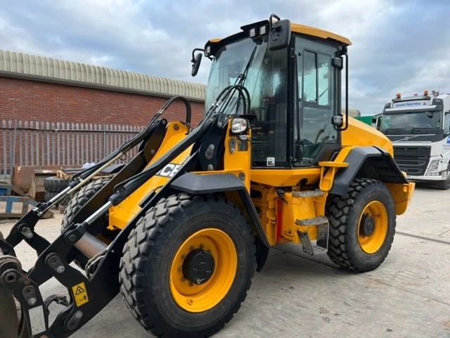 USED 2021 JCB 411