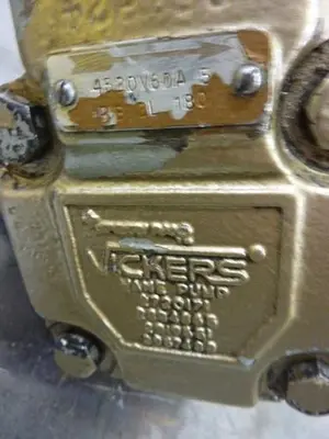 USED VICKERS 4520V60A5