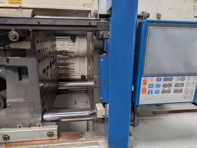 2013 TOYO SI-150V-F200CU Injection Molding Horizontal/Vertical | Machinery Network (5)