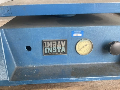 Used INSTA 715-  PRESS MACHINE Heat Presses Michigan US | Miedema Asset Management Group #1423372