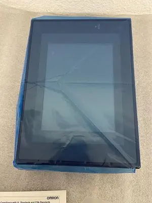 OMRON NS5-SQ10B-V2 INTERACTIVE DISPLAY