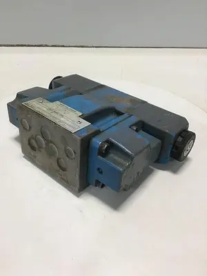 USED VICKERS DG4V-3-6C-M-U-H7-60