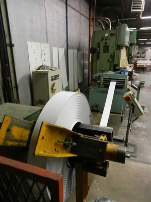 USED DIMECO DECOIL./ STRAIGHT/ FEEDER LVD PUNCHPRESS
