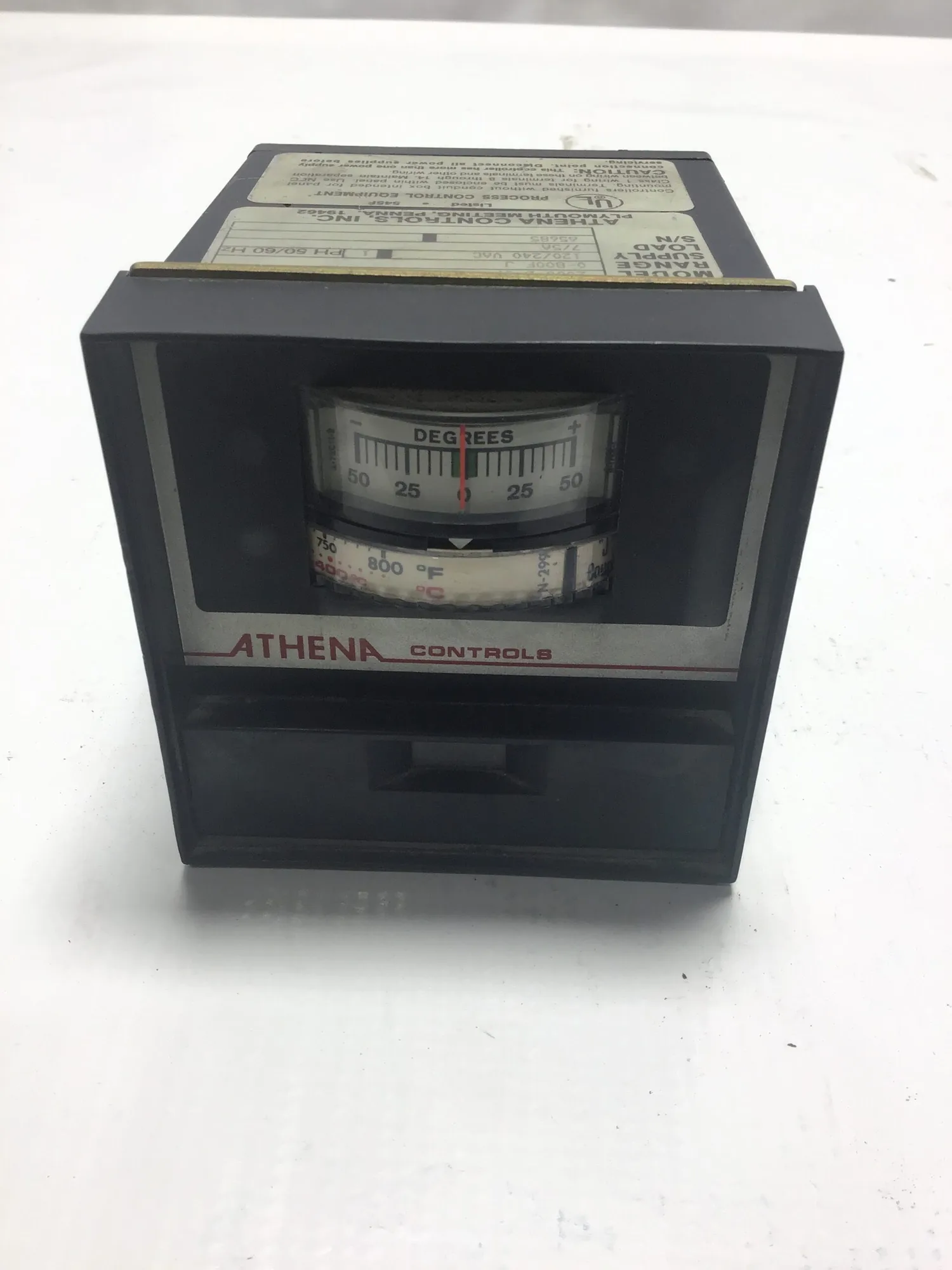 Athena Controls 2000-B-37 Temperature Controller 1PH 0-800F