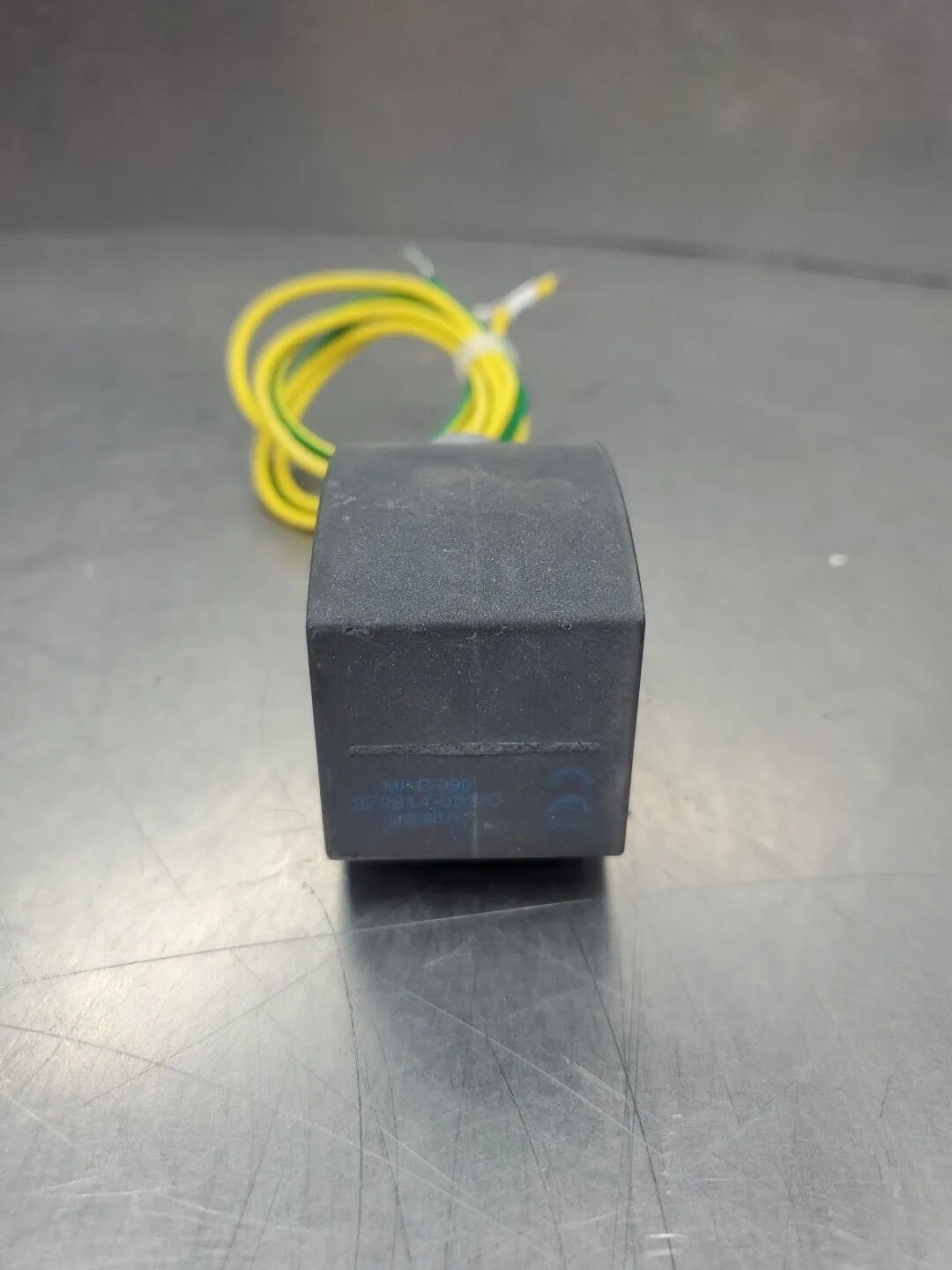 Asco 272814-032-D Replacement Coil For Solenoid Valve. 4D-42