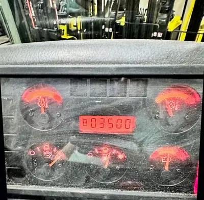 Used 2020 Yale GDP300EC Internal Combustion Forklifts: Pneumatic Tire New York US | United Lift #1446825