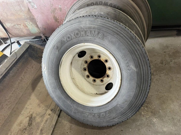 Used _UNKNOWN_ _UNKNOWN_ Wheels & Tires Indiana US | Miedema Asset Management Group #1414903