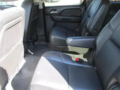 Used 2014 CHEVROLET SUBURBAN LTZ SUVs Manitoba CA | Conquest Truck & Auto Sales #1421373