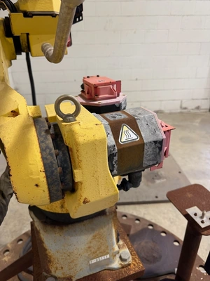 USED 2008 FANUC ARCMATE 100IC/6L
