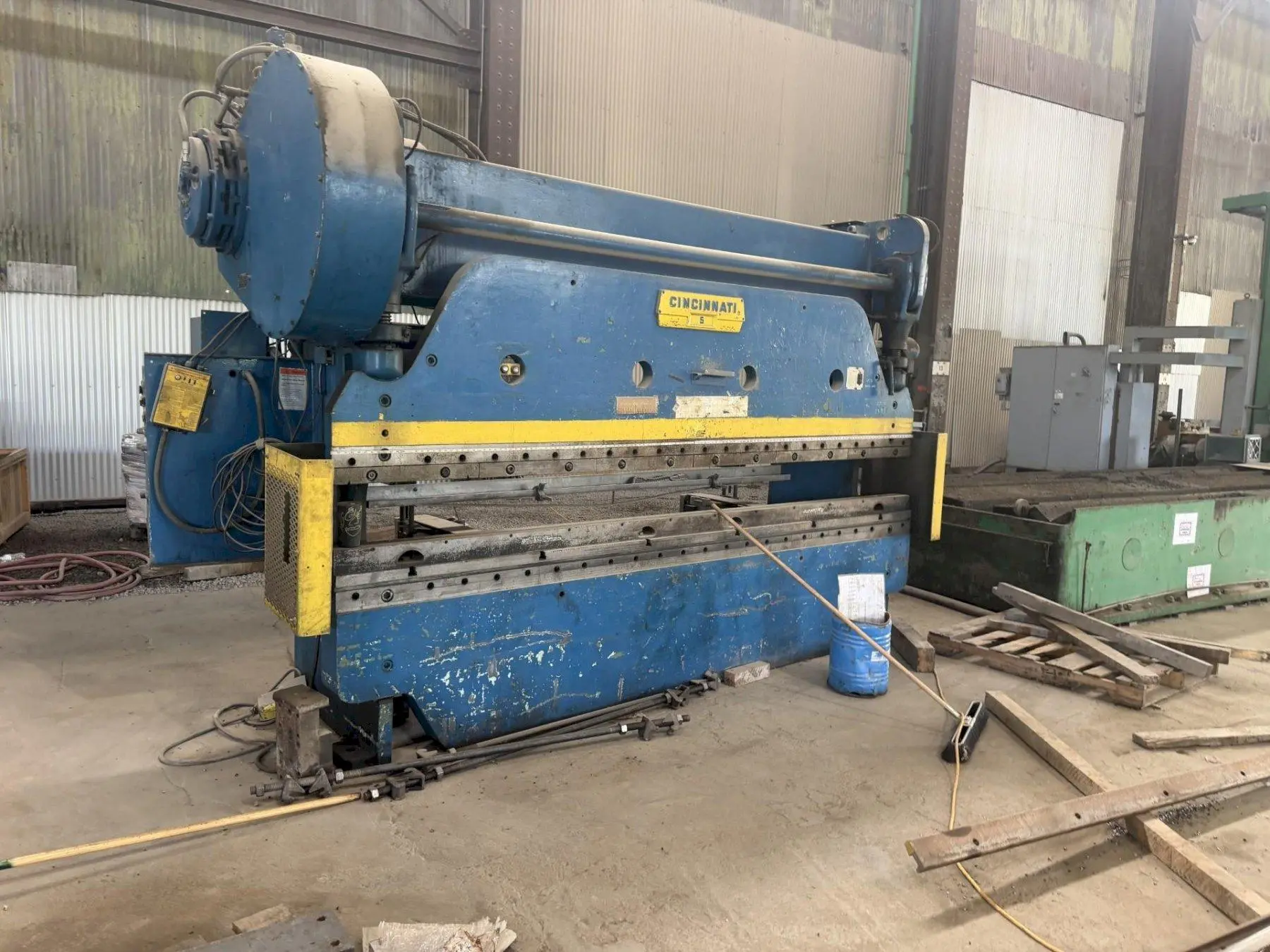 Used CINCINNATI 5 SERIES Press Brakes Ohio US | G-2000, Inc. #1342248