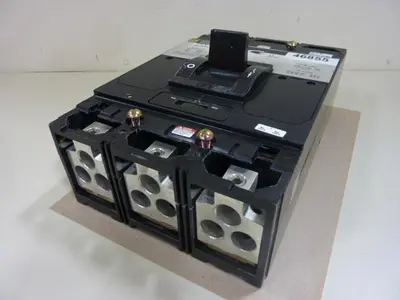 USED SQUARE D MAL36450J
